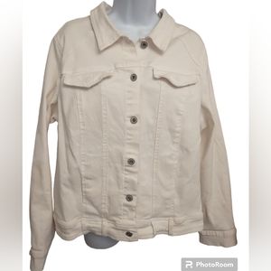 Gloria Vanderbilt cream colored button down jean jacket